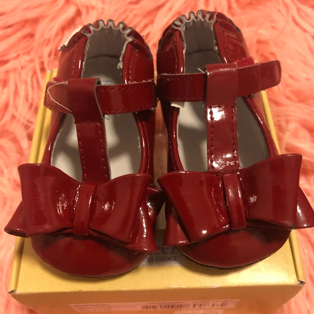 Robeez Bow Magic Shoe (Baby)